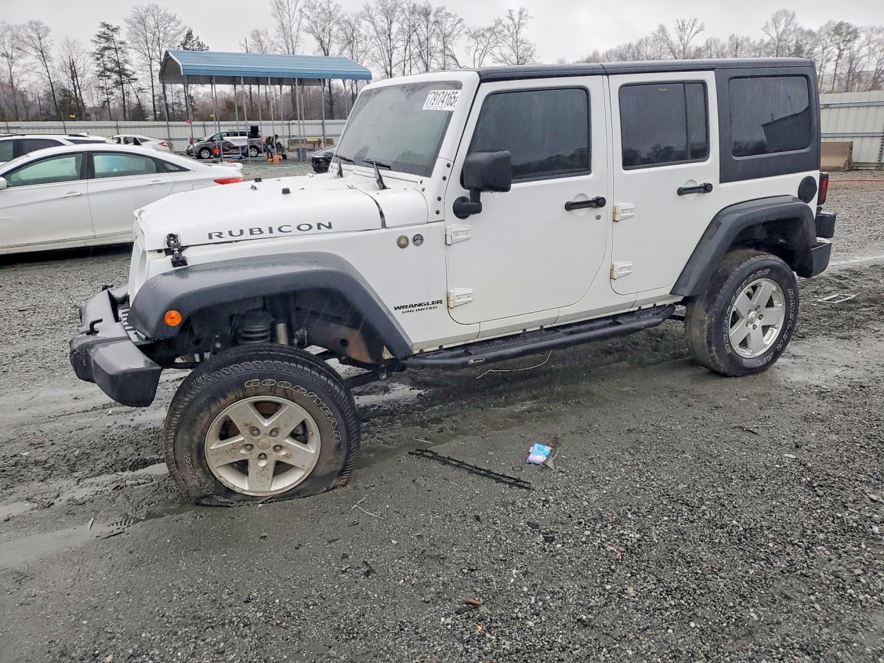 Salvage Jeep Wrangler Image
