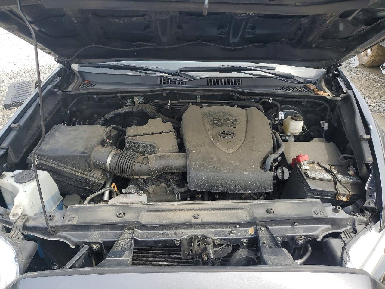 Toyota Tacoma Sr V6