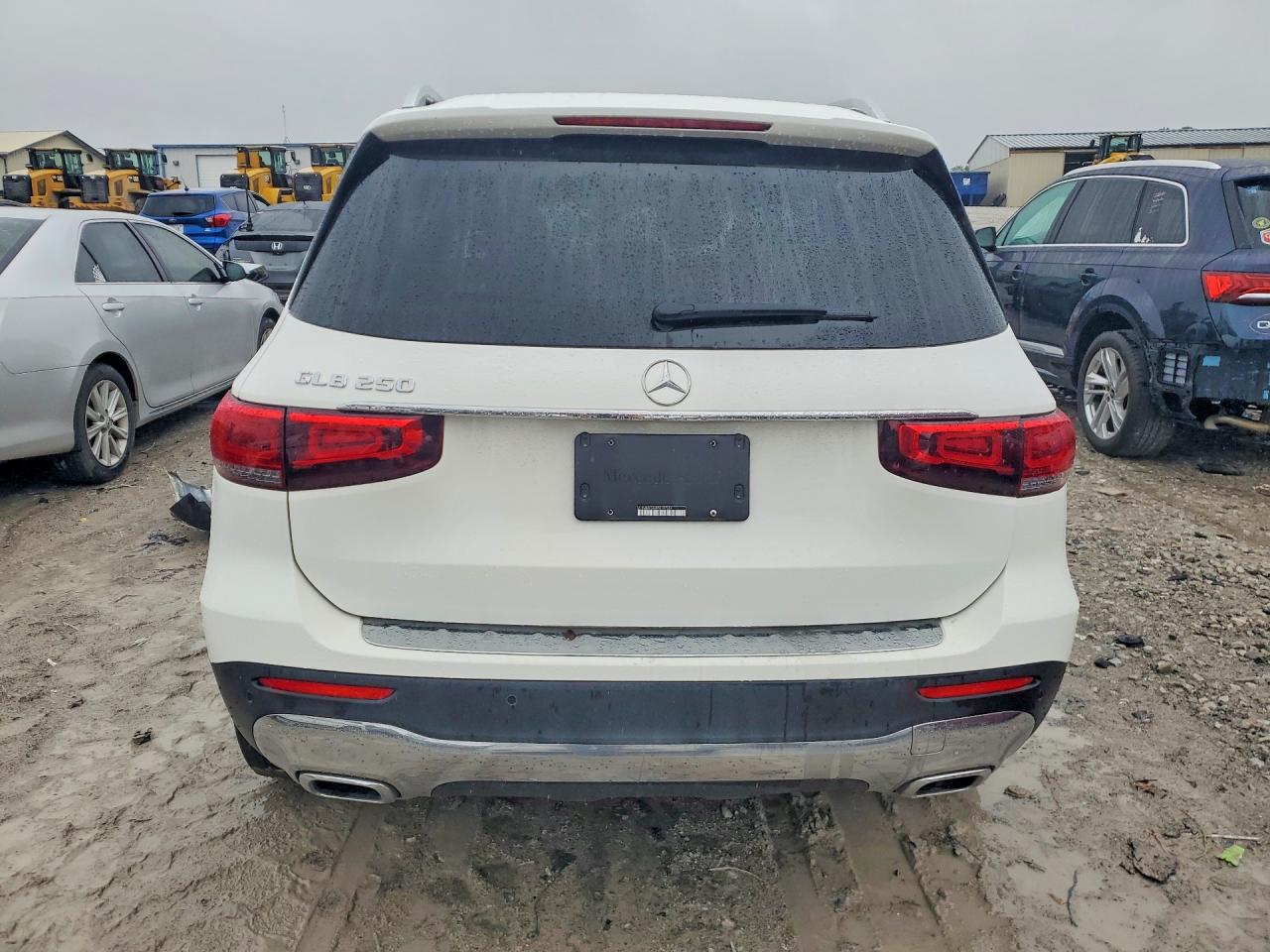 Mercedes-Benz GLB 250