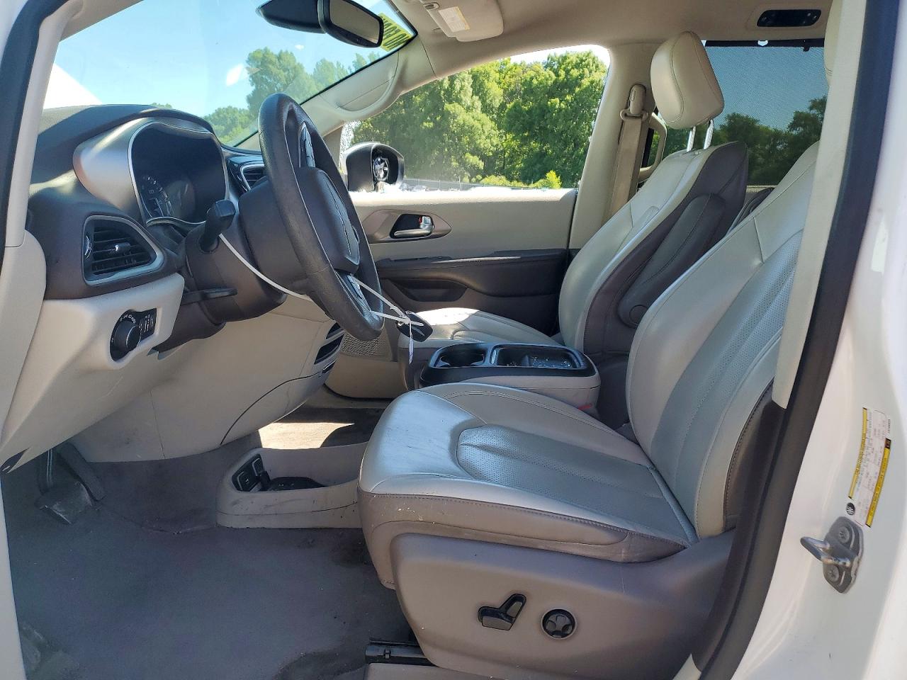 Chrysler Minivan Lxi