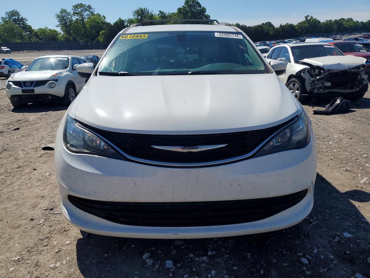 Chrysler Minivan Lxi