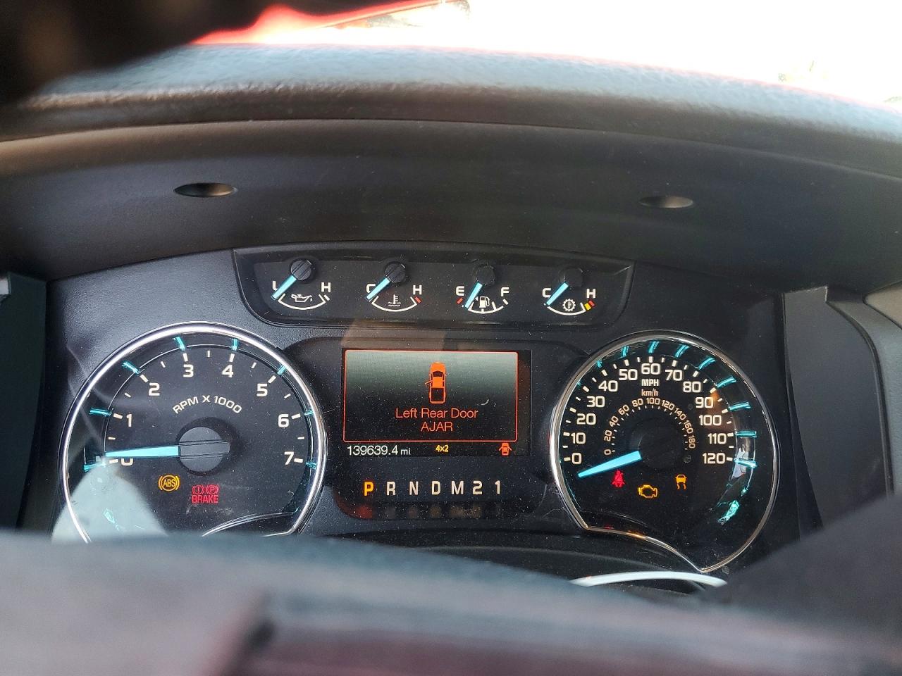 Ford F-150 Super Cab