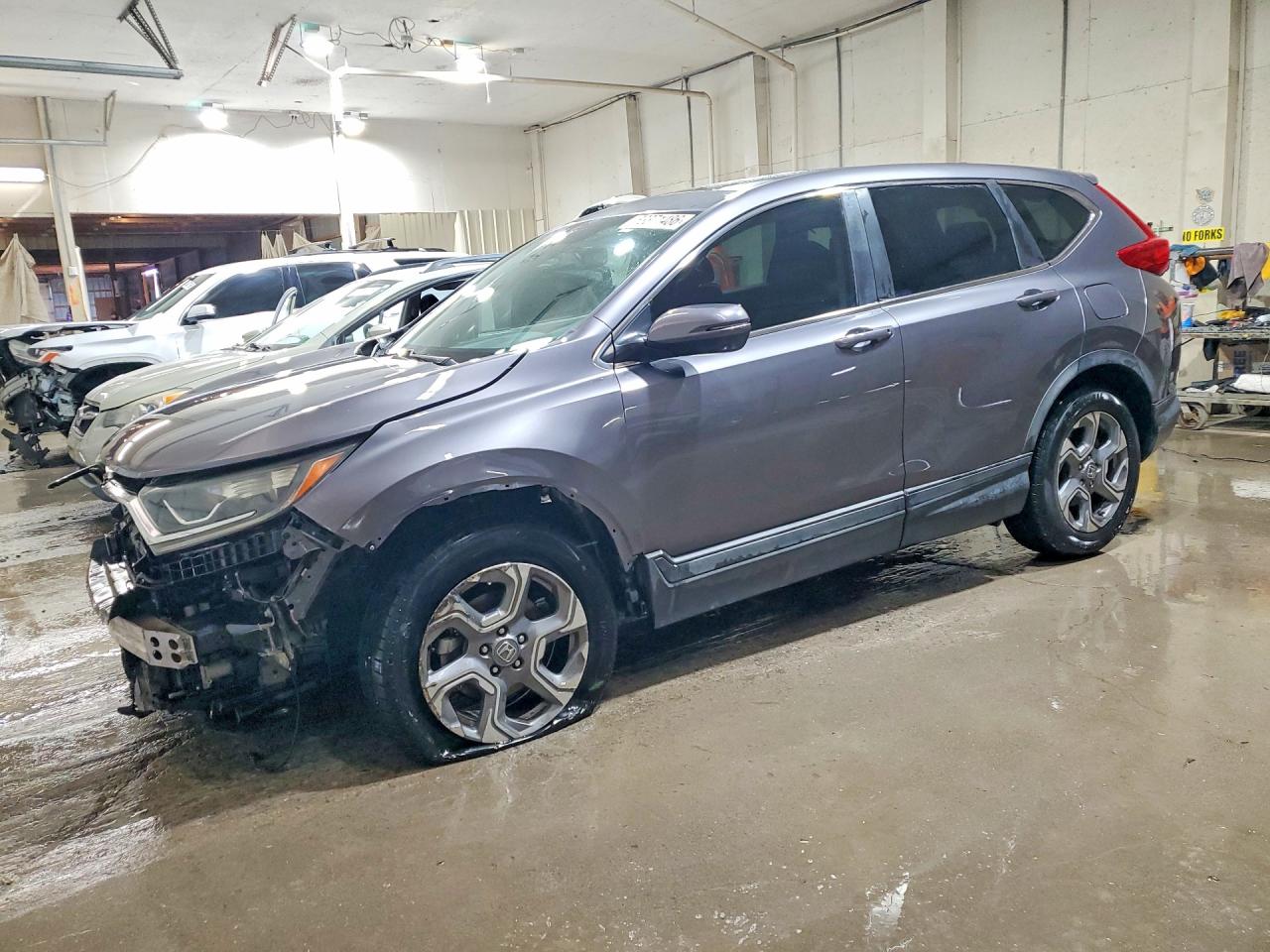 Salvage Honda Crv Image