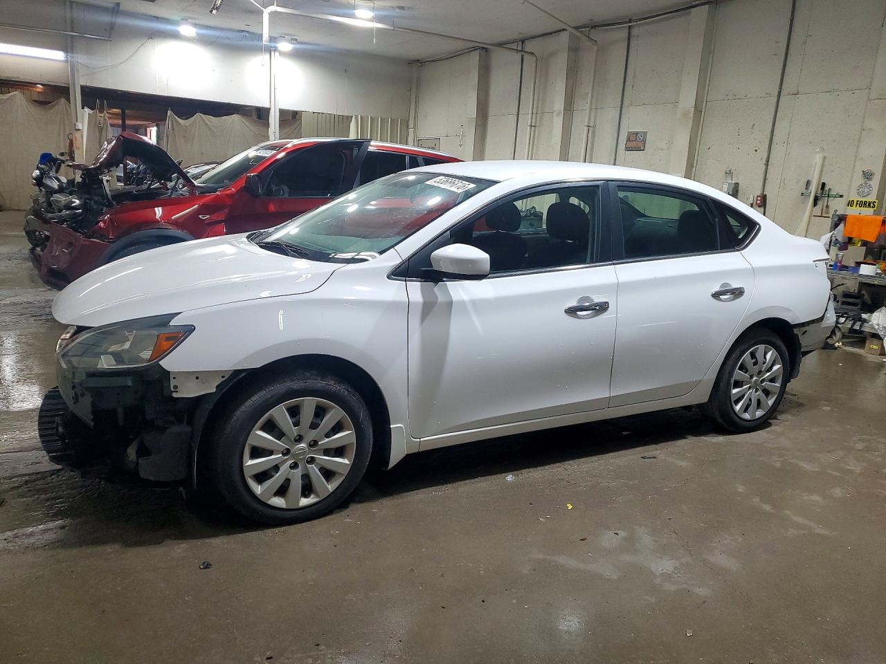 Salvage Nissan Sentra Image