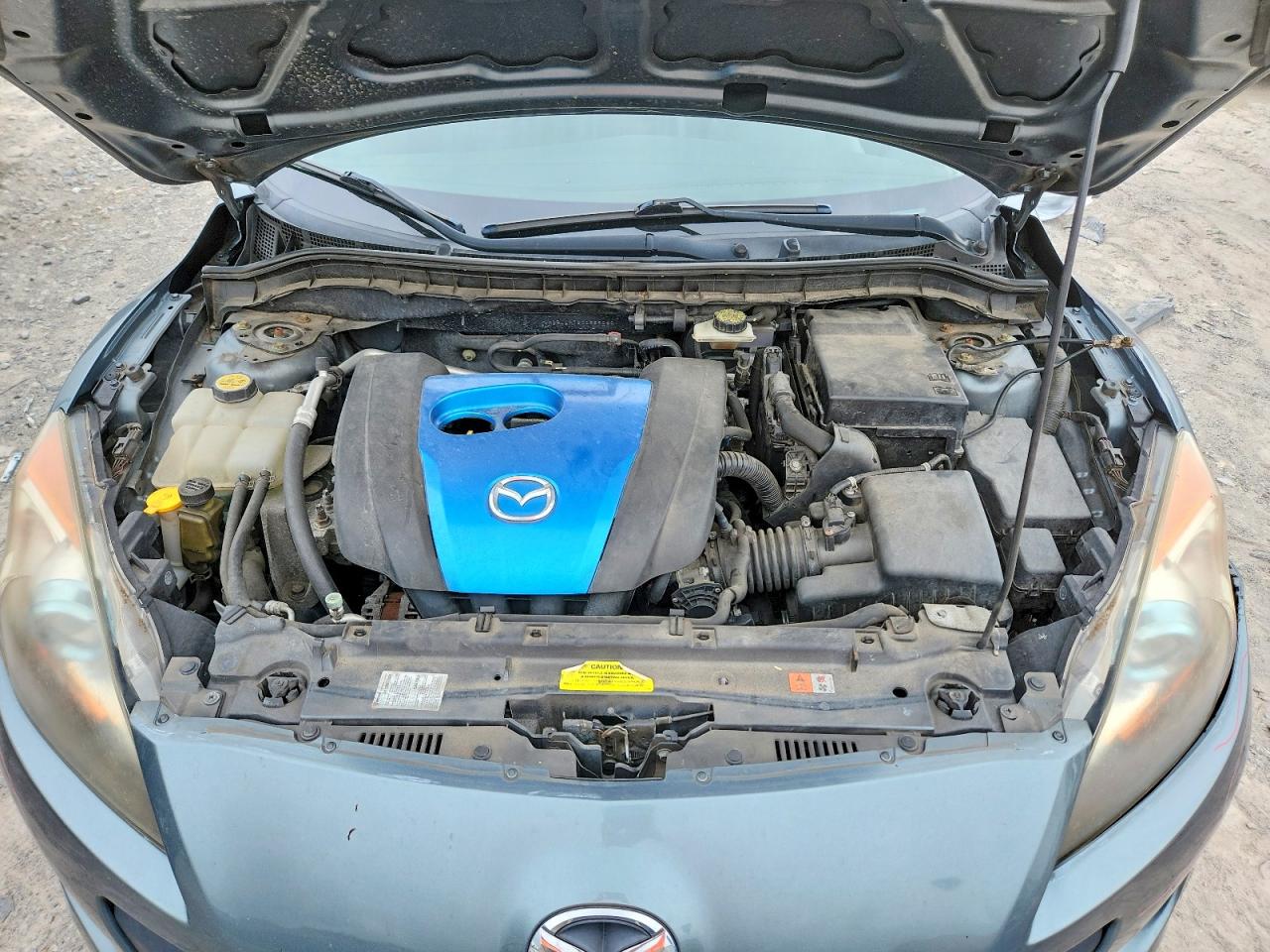 Mazda 3 I