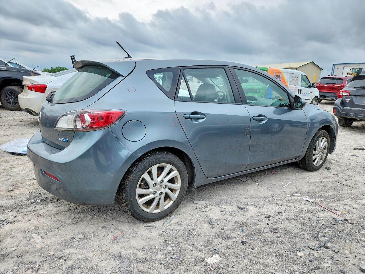 Mazda 3 I