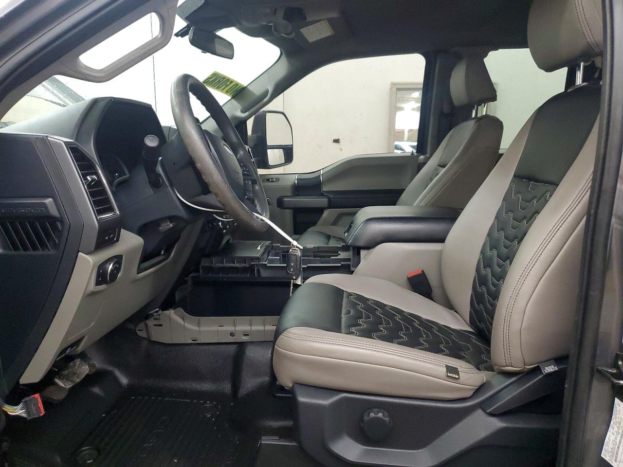 Ford F-350 Super Duty