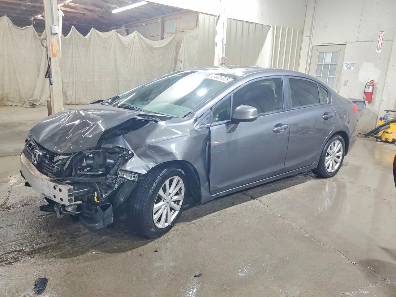 Salvage Honda Civic Image
