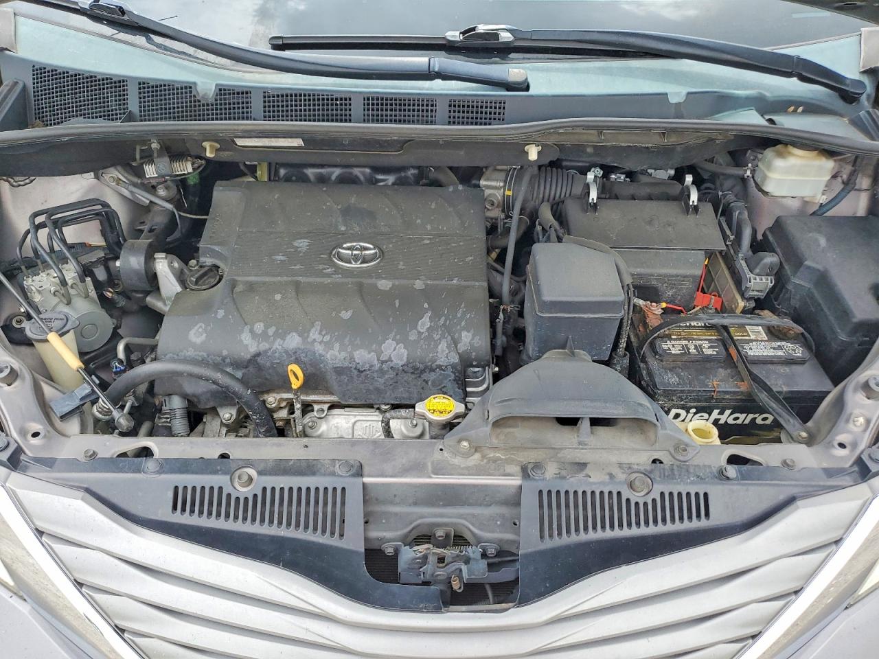 Toyota Sienna Xle 8-passenger
