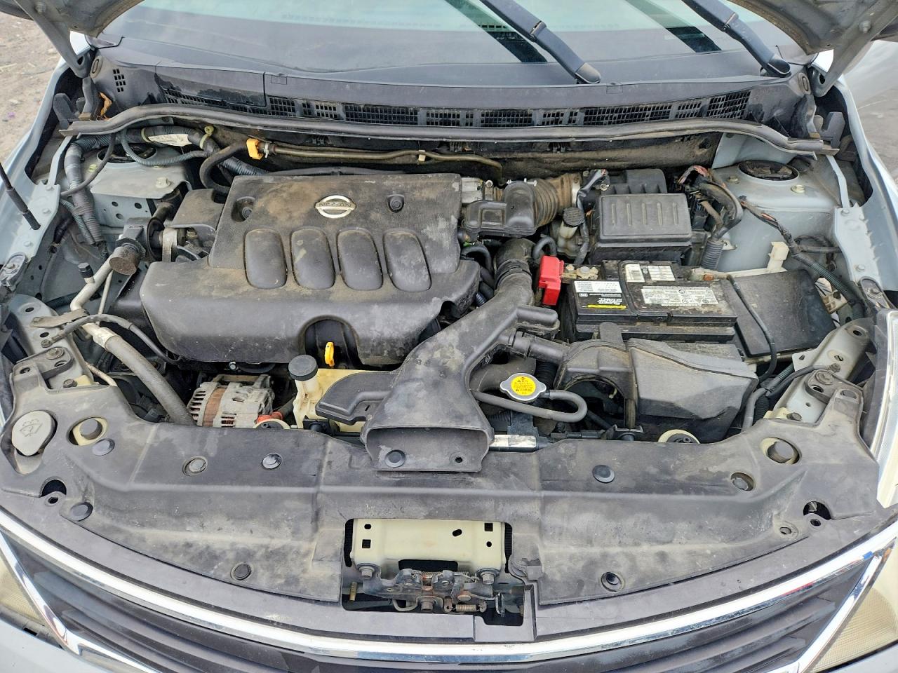 Nissan Versa 1.8 S
