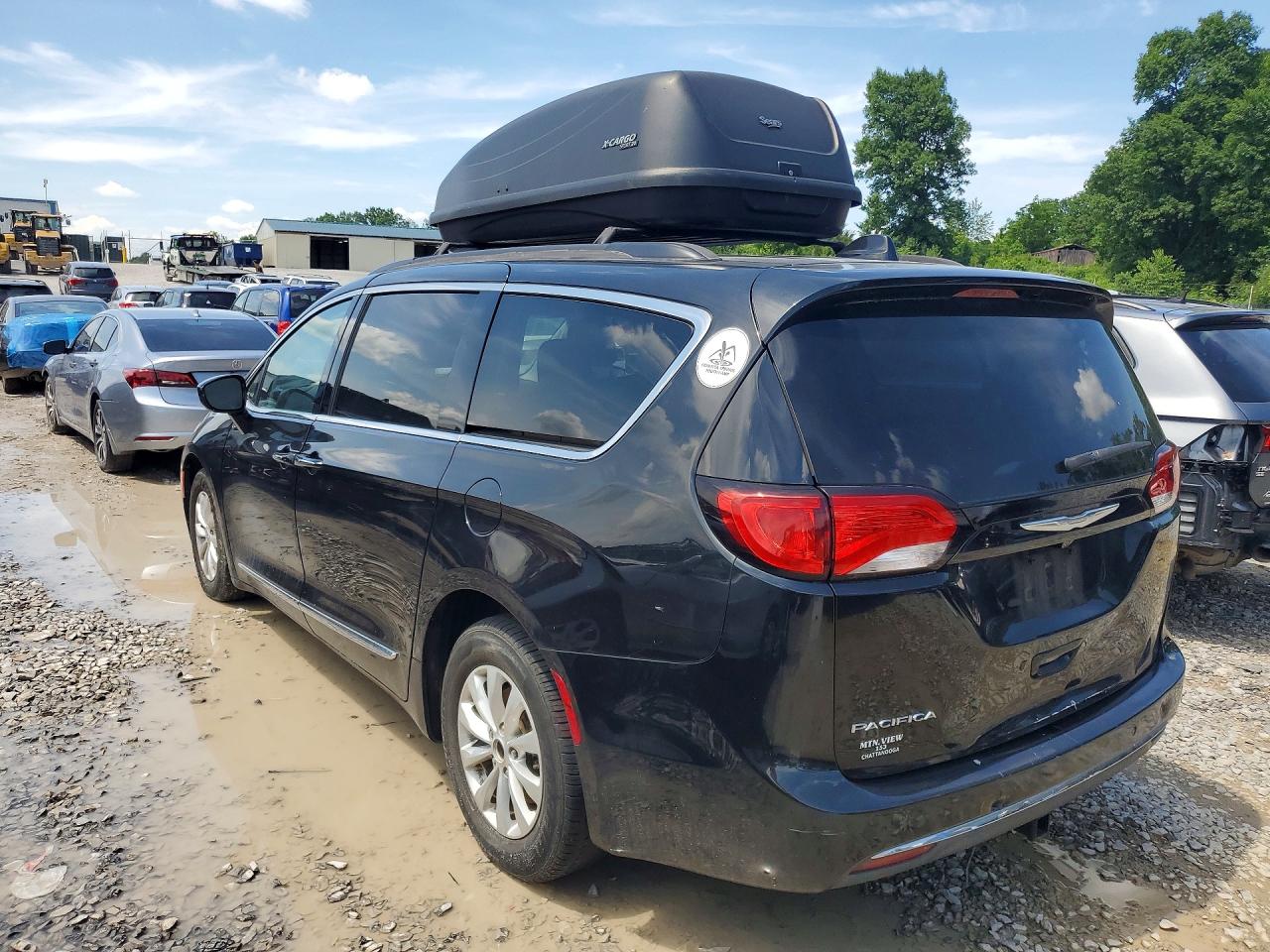 Chrysler Pacifica Touring L