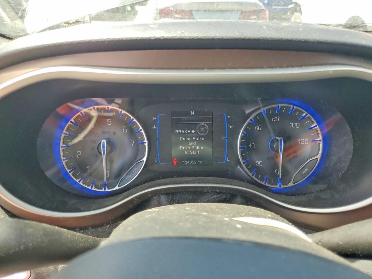 Chrysler Pacifica Touring L