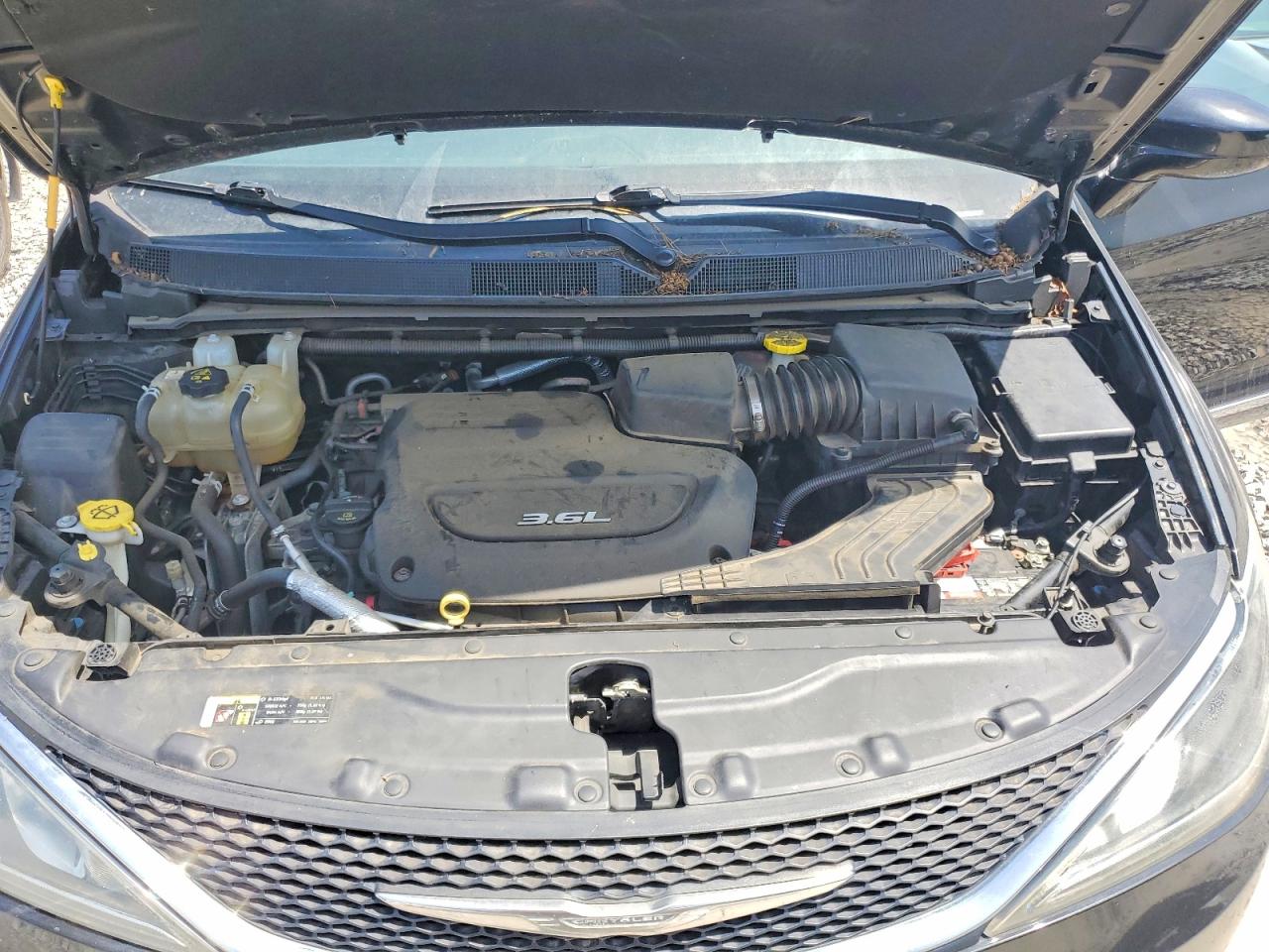 Chrysler Pacifica Touring L