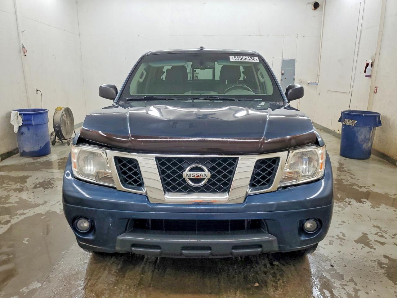 Nissan Frontier Sv