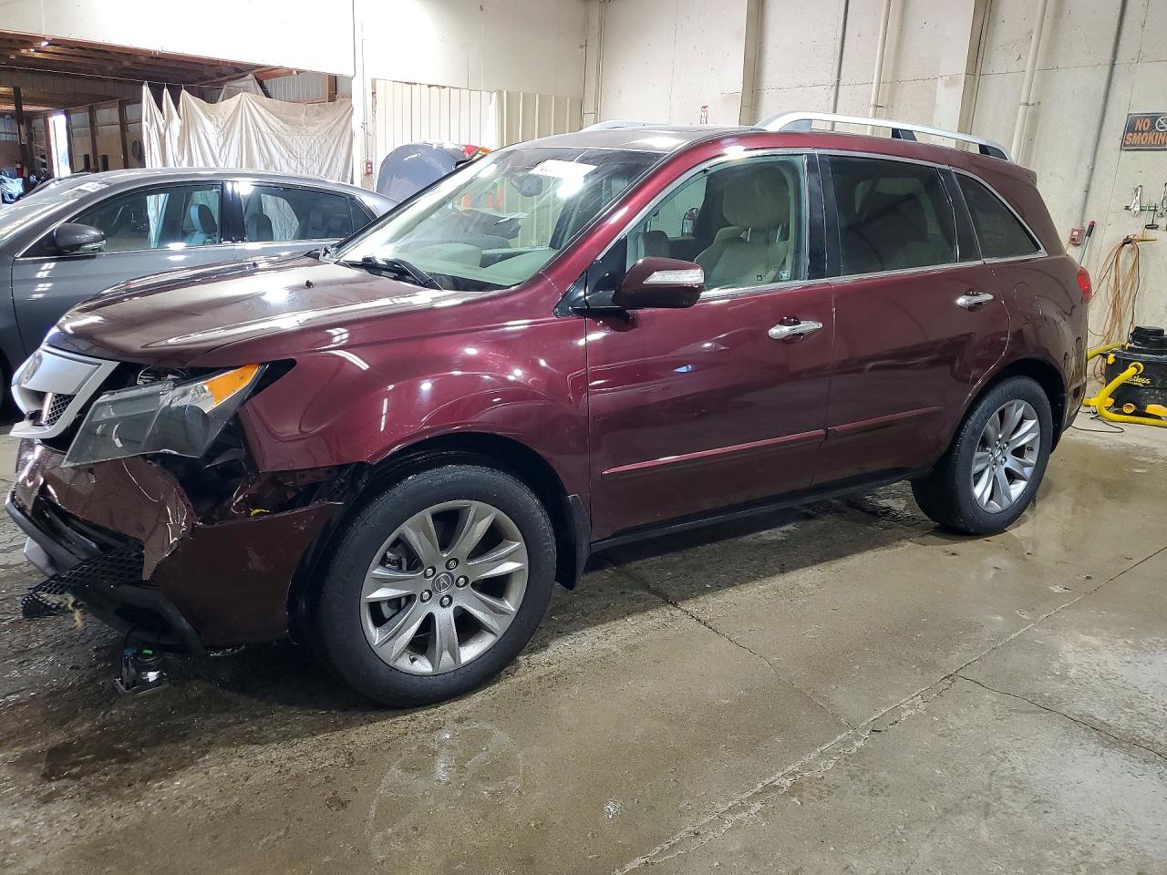 Salvage Acura MDX Image
