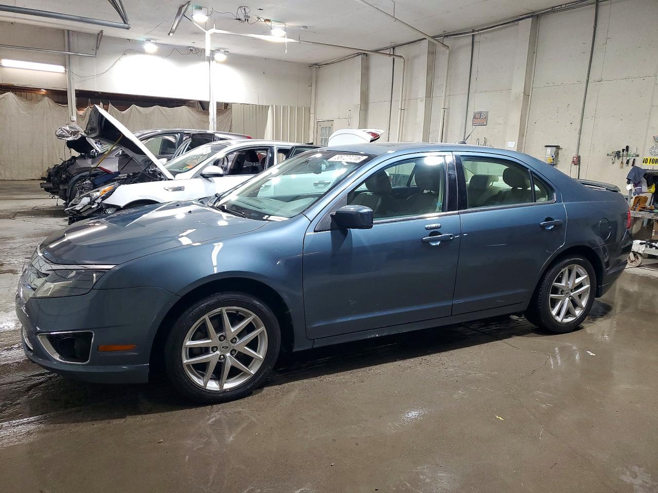 Salvage Ford Fusion Image