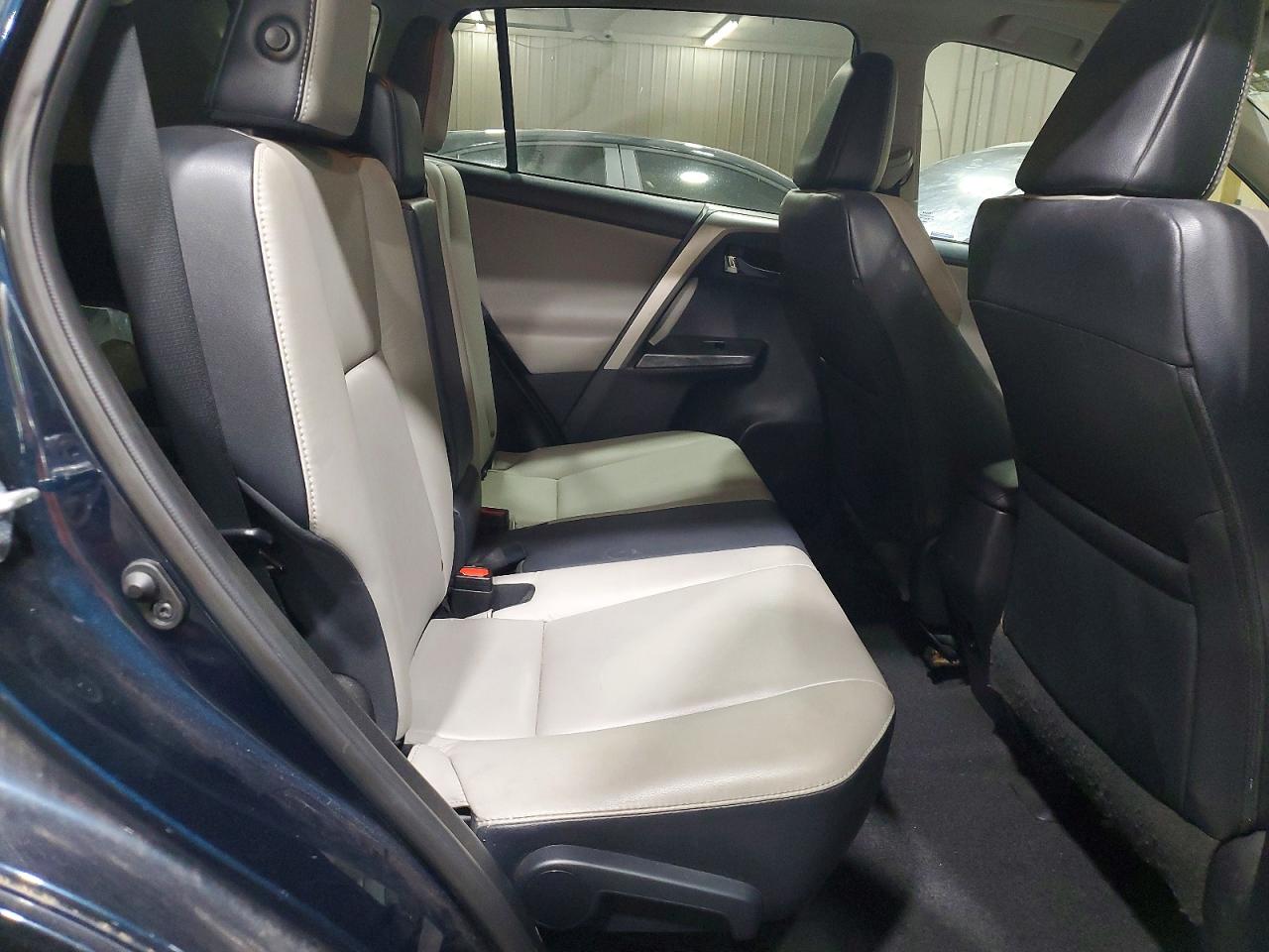 Toyota RAV4 Platinum