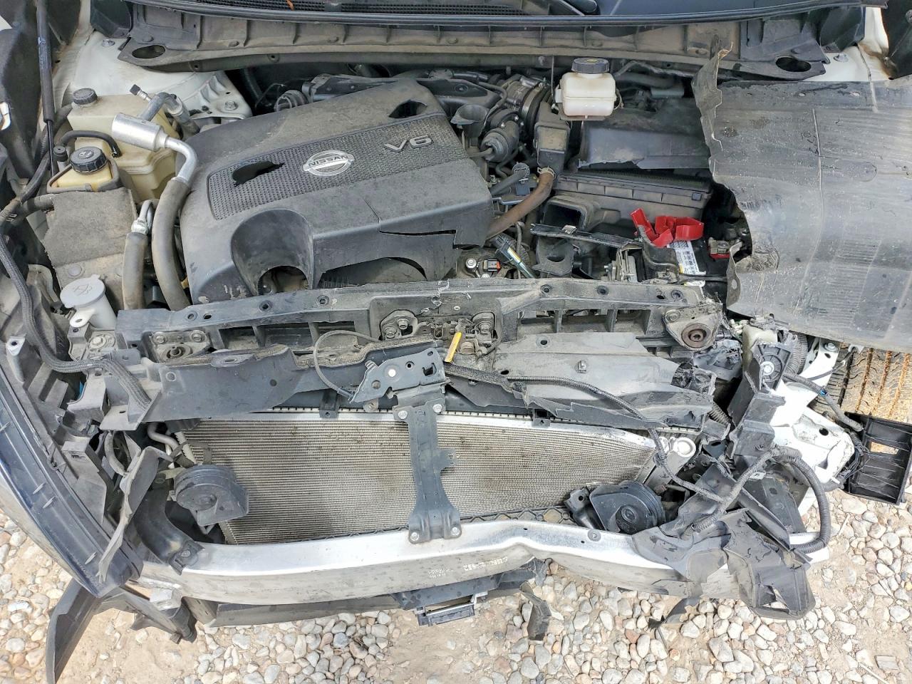 Nissan Murano Sv