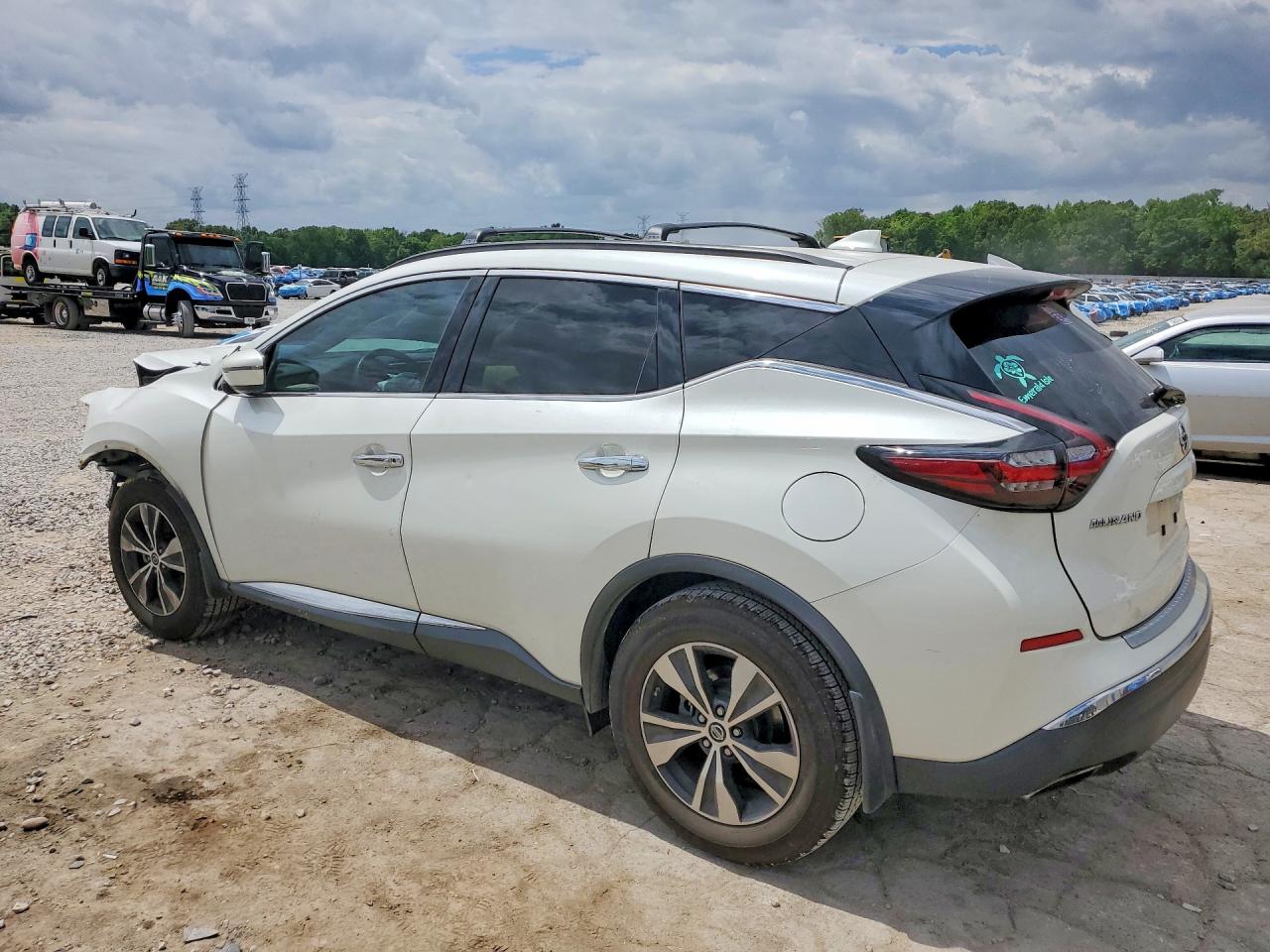 Nissan Murano Sv