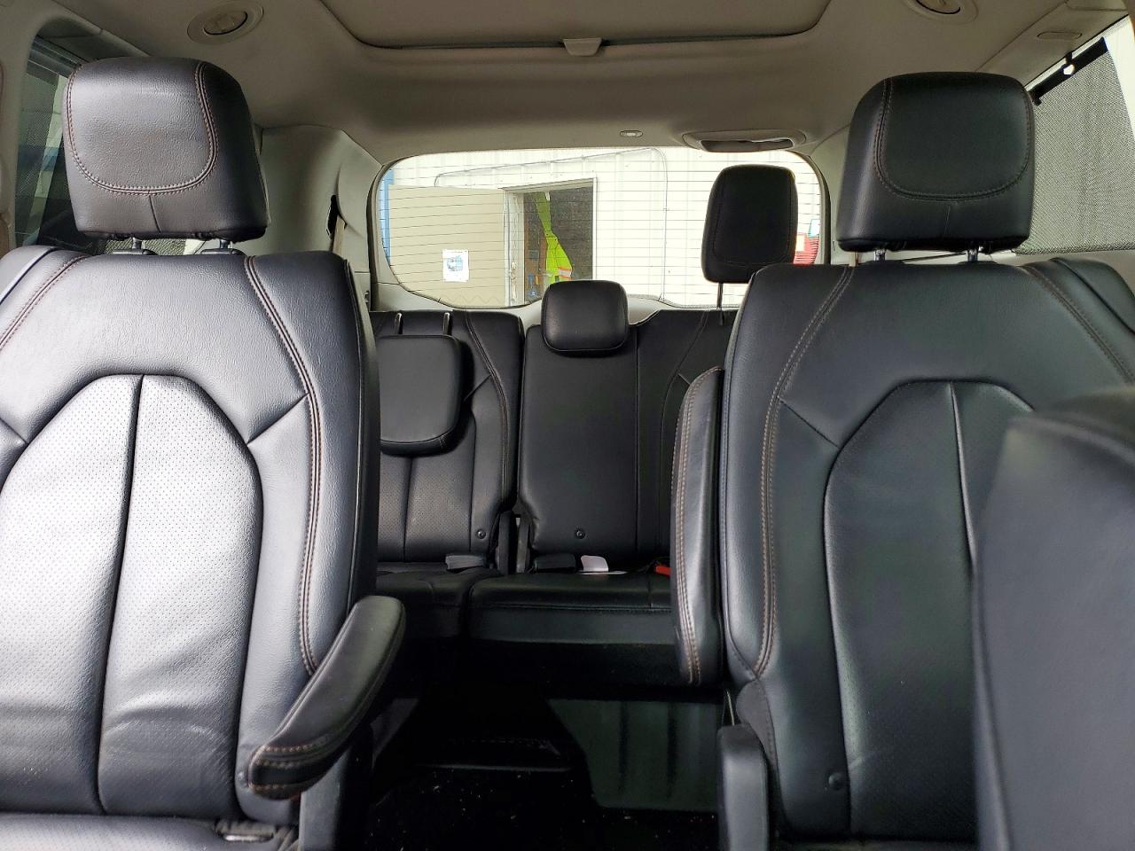 Chrysler Pacifica Touring L Plus