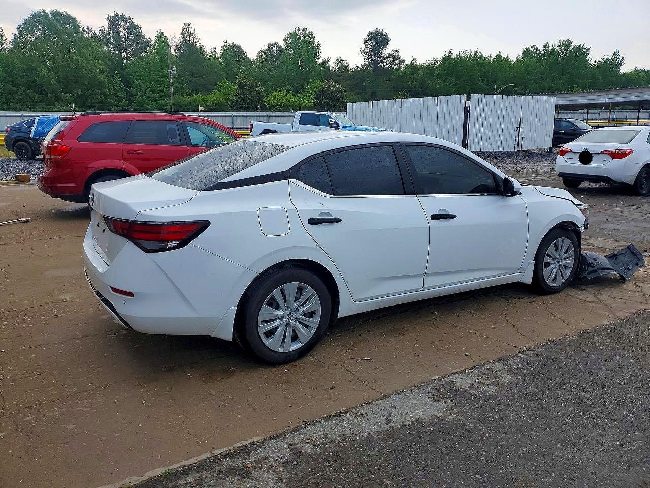 Nissan Sentra S