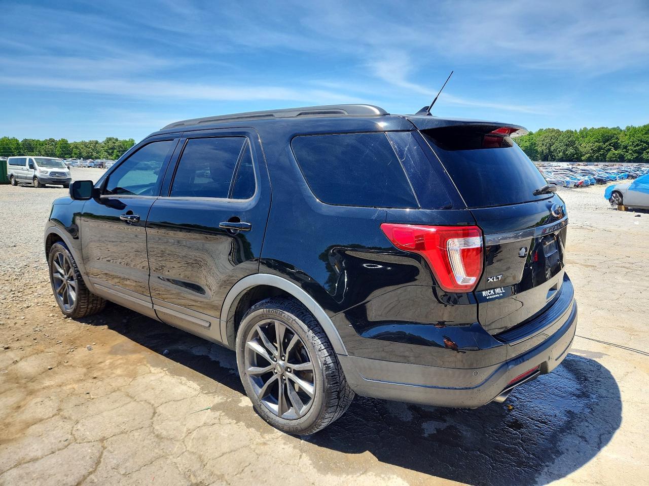 Ford Explorer Xlt