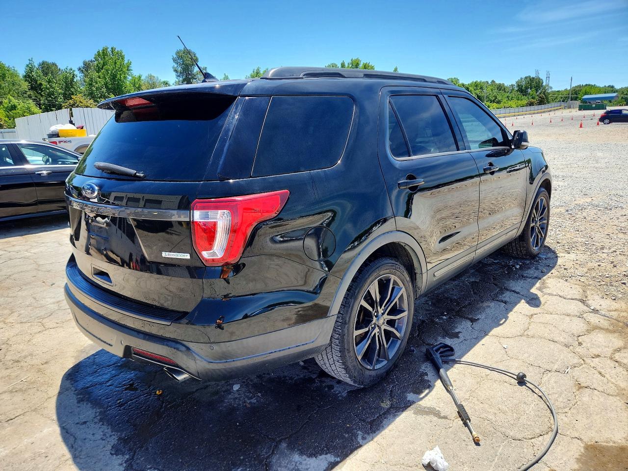 Ford Explorer Xlt