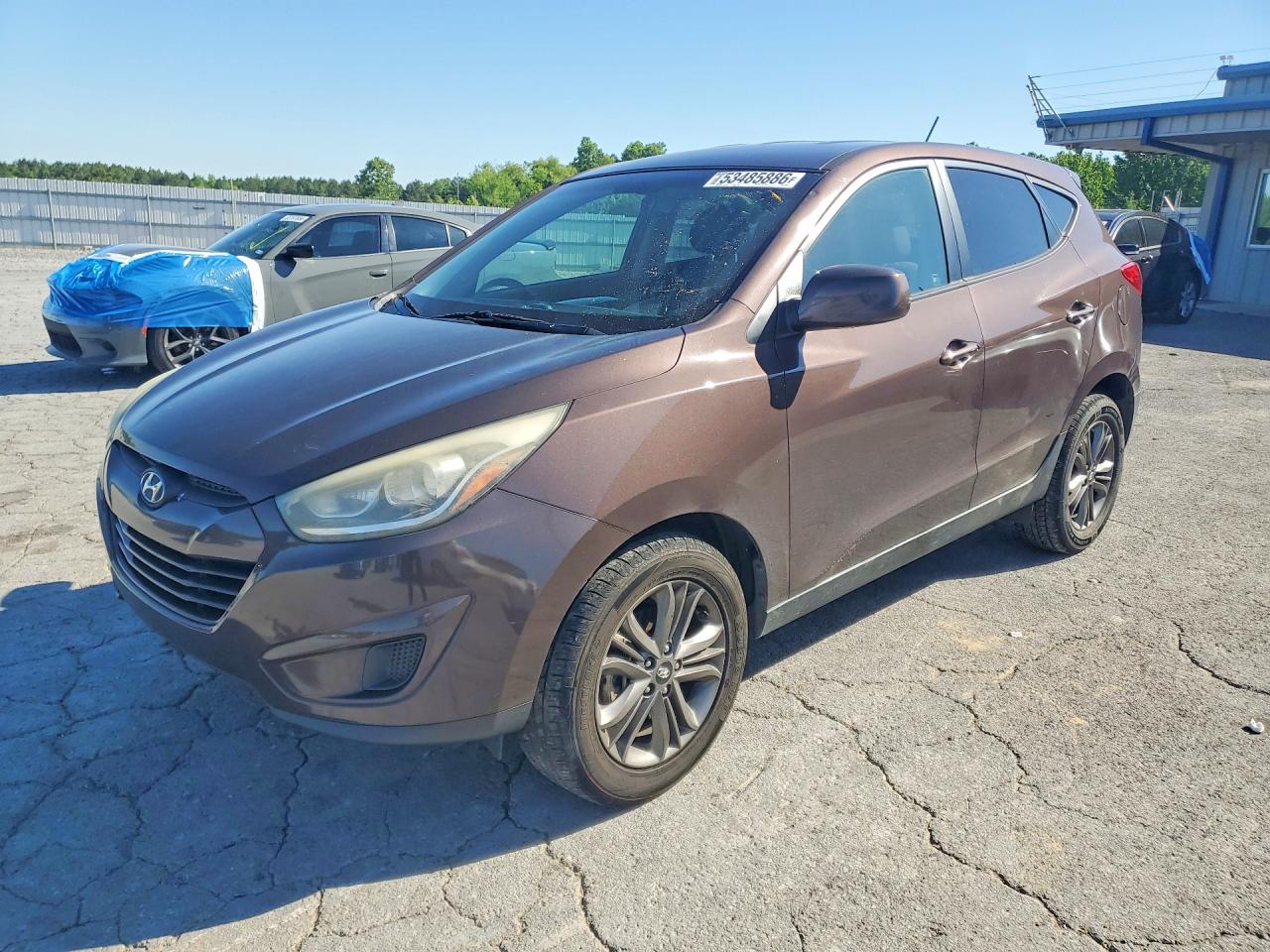 Salvage Hyundai TUCSON Image