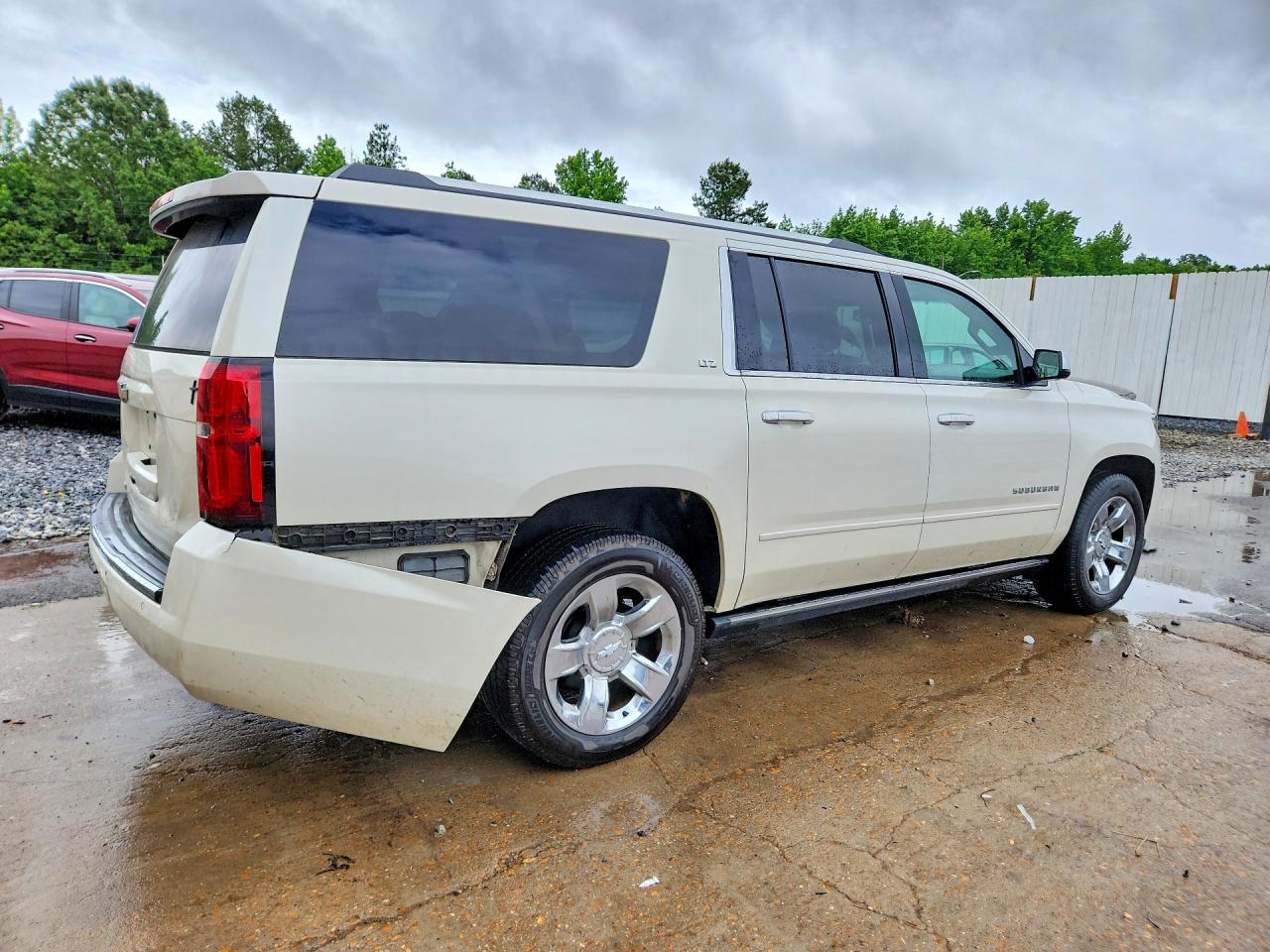 Chevrolet Suburban K1500 Ltz