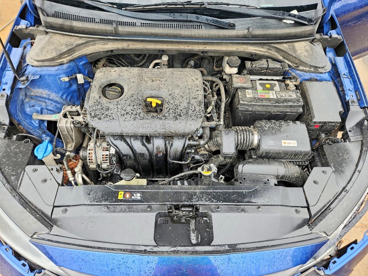 Hyundai ELANTRA Sel
