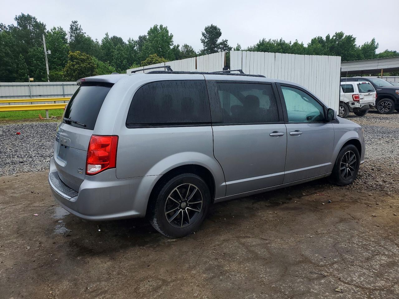 Dodge Caravan Gt