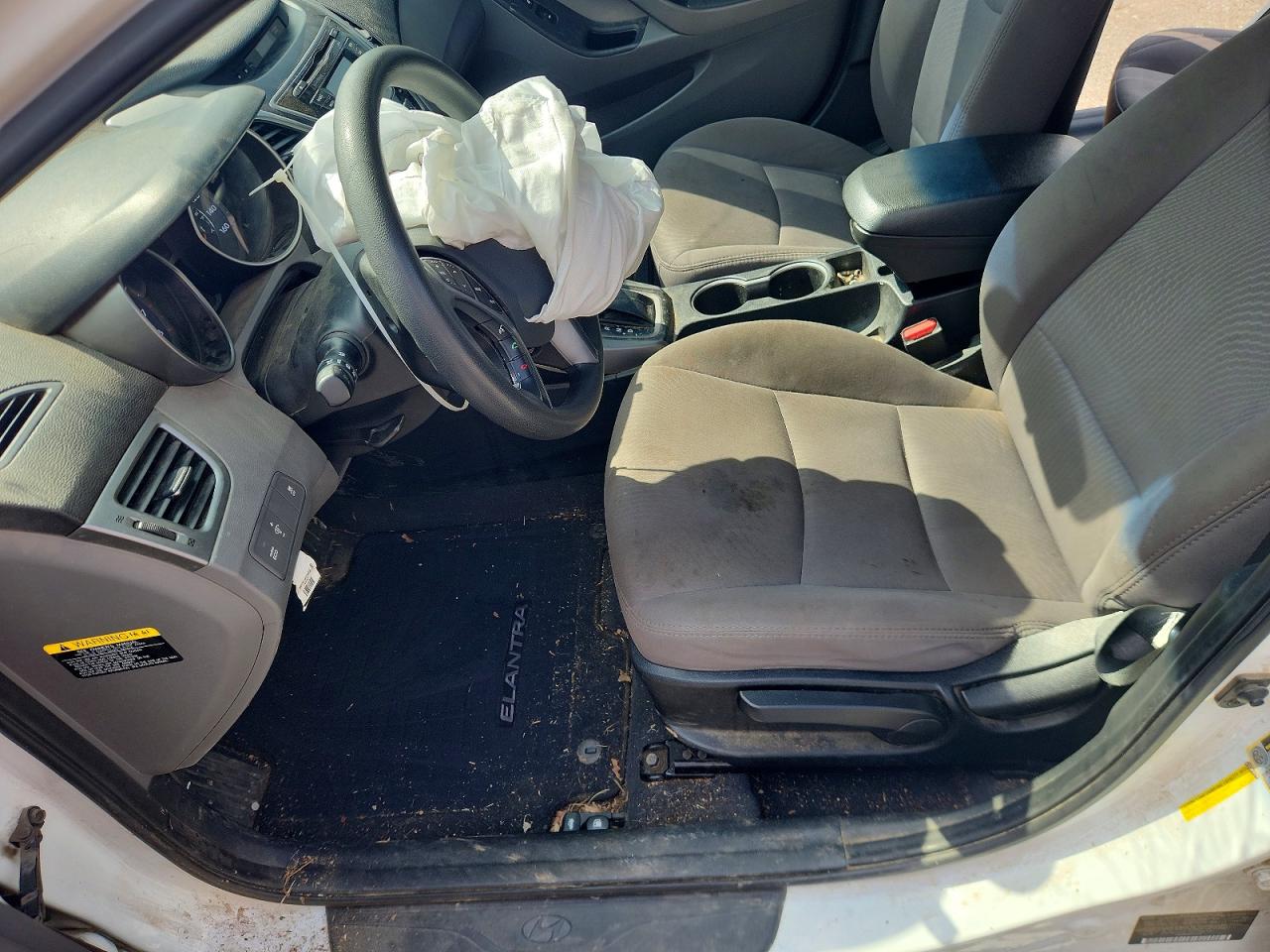 Hyundai ELANTRA Se