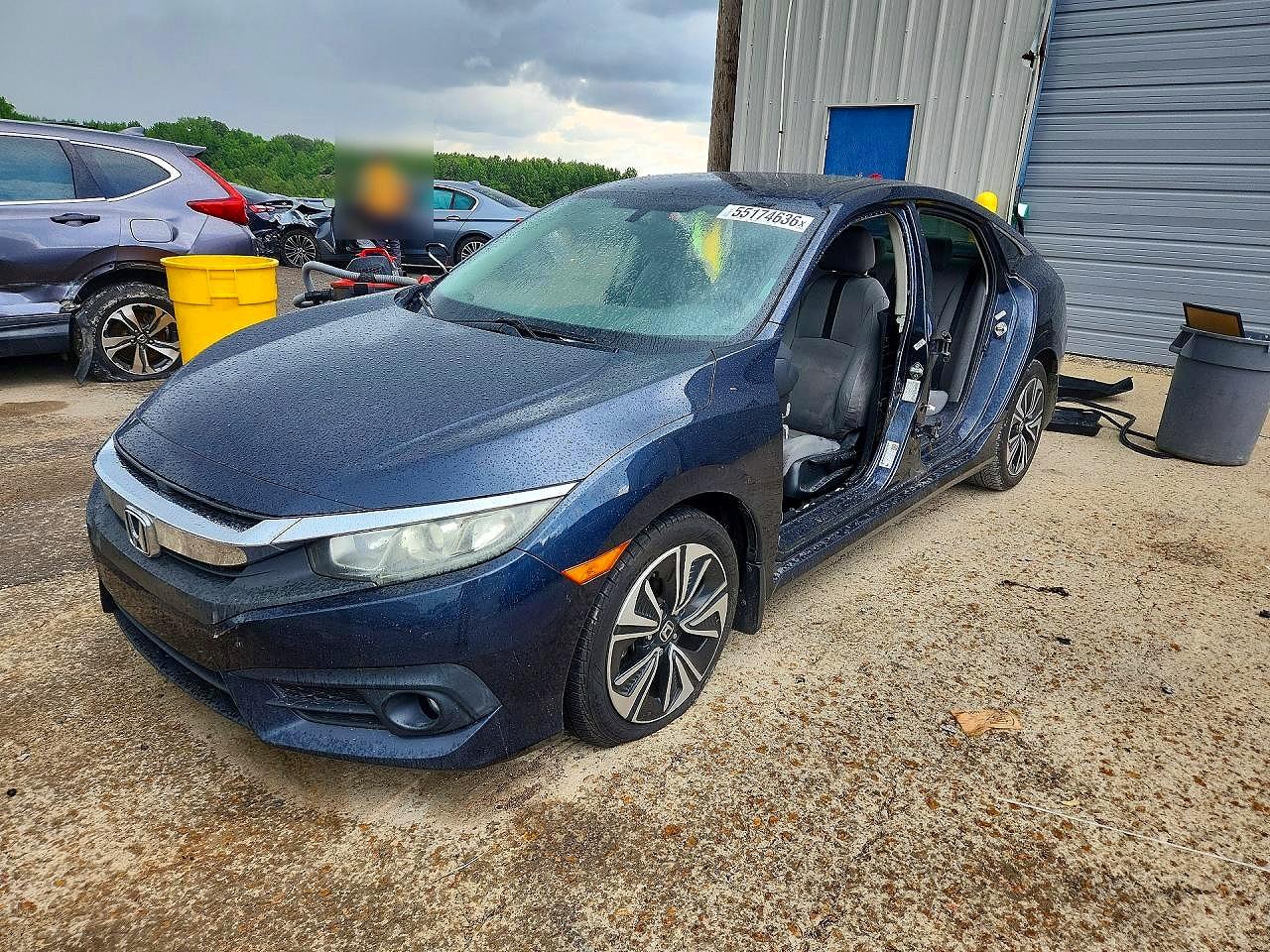 Salvage Honda Civic Image