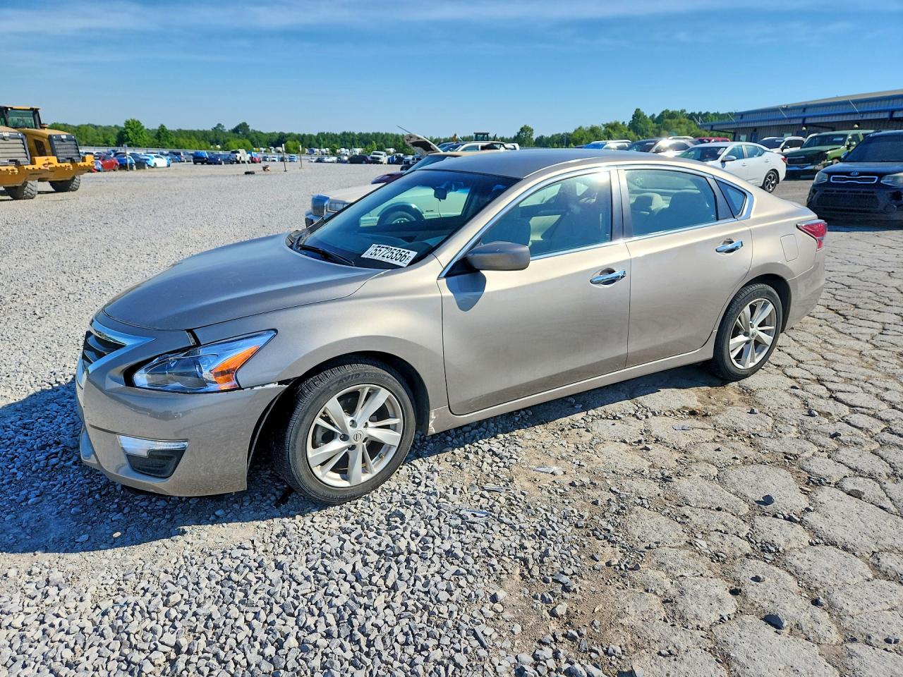 Salvage Nissan Altima Image