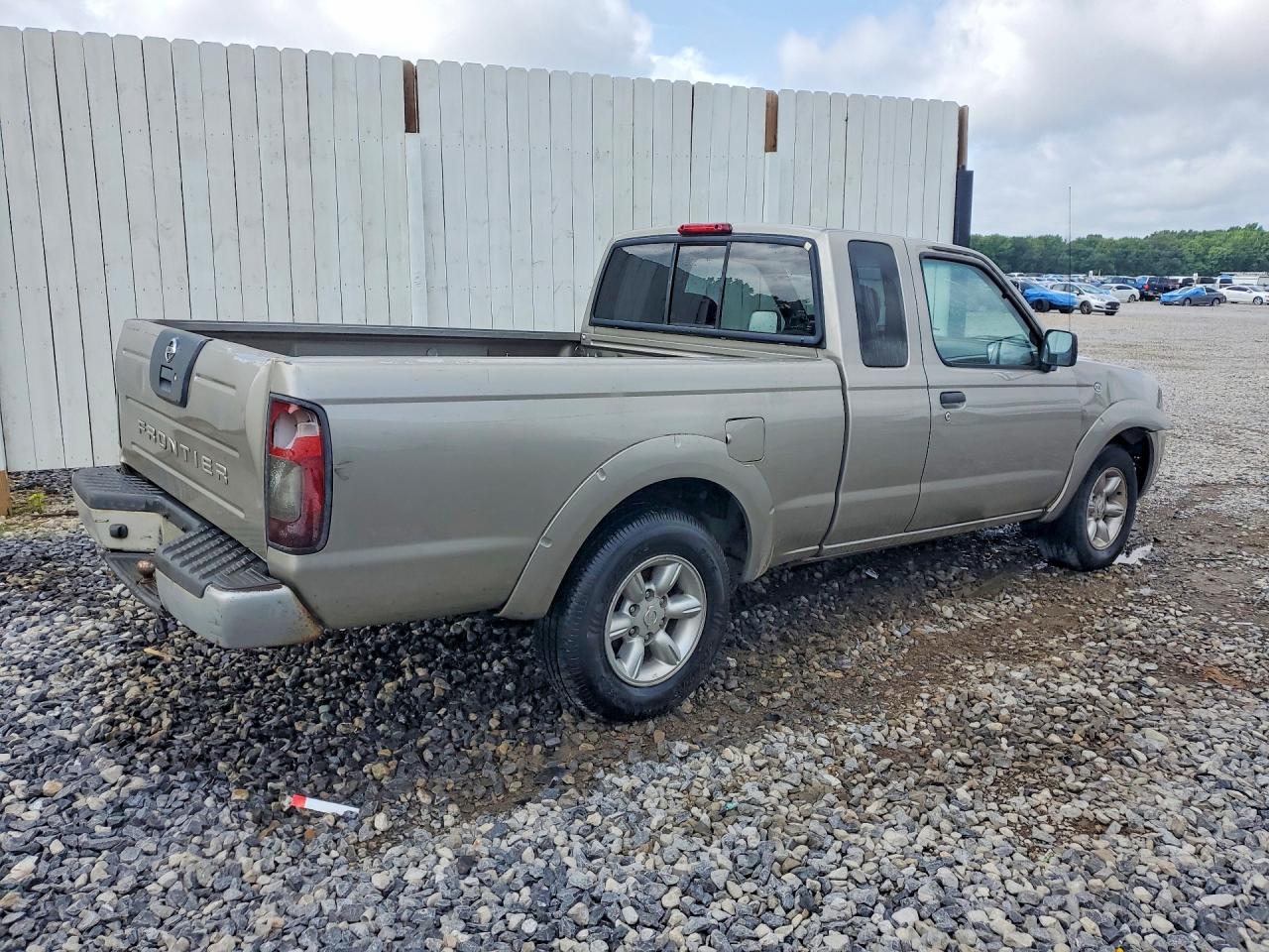 Nissan Frontier King Cab Xe