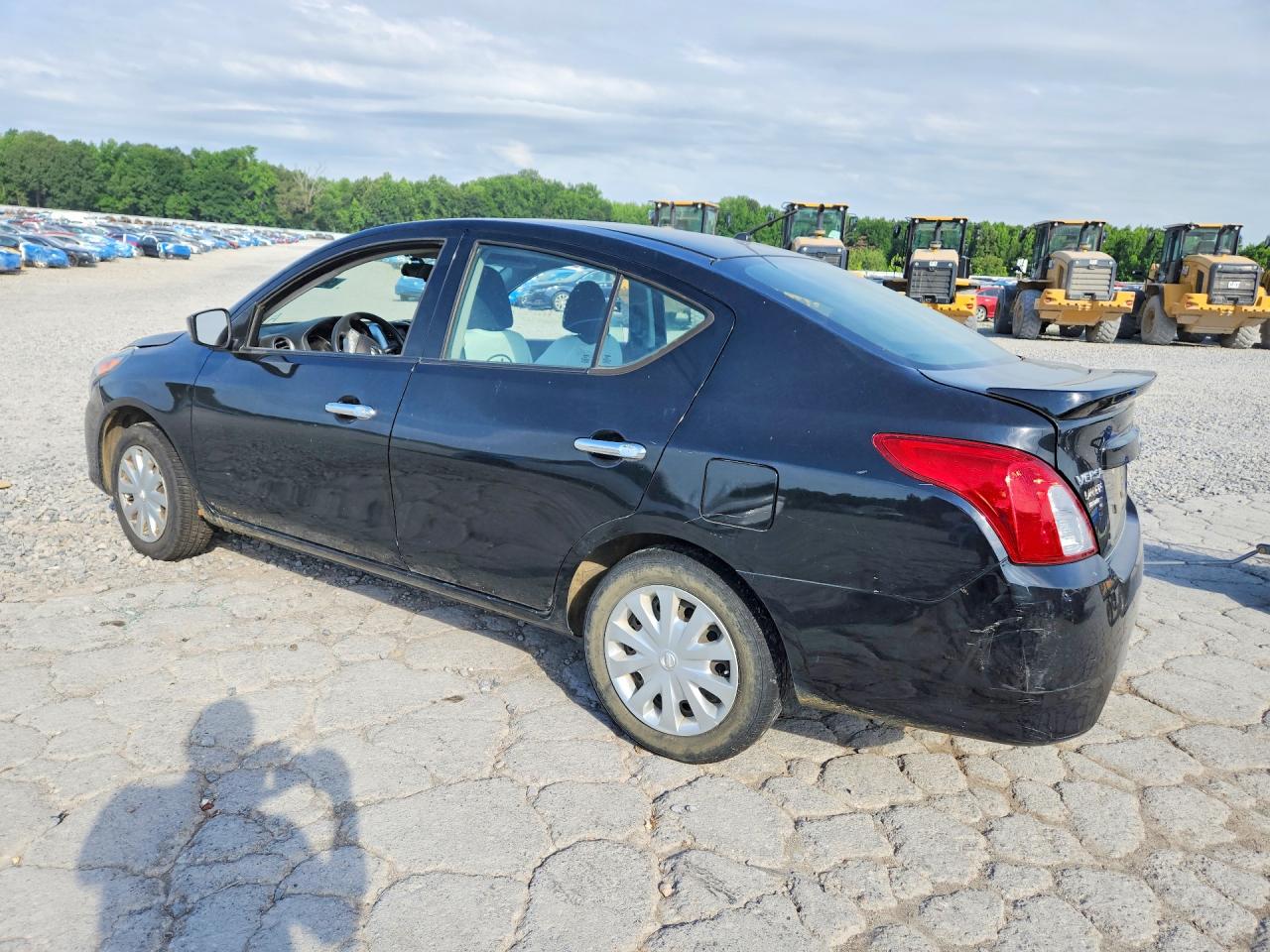 Nissan Versa 1.6 Sv