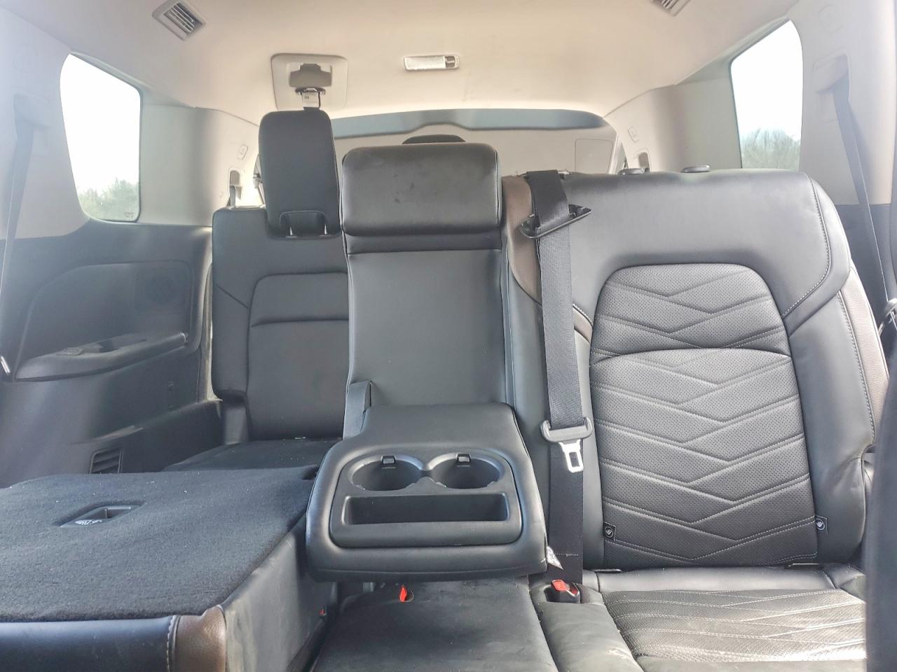 Nissan Pathfinder Platinum