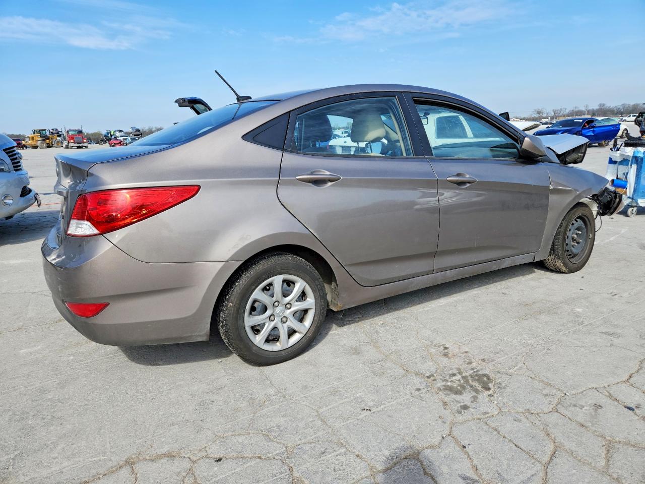 Hyundai ACCENT Gls