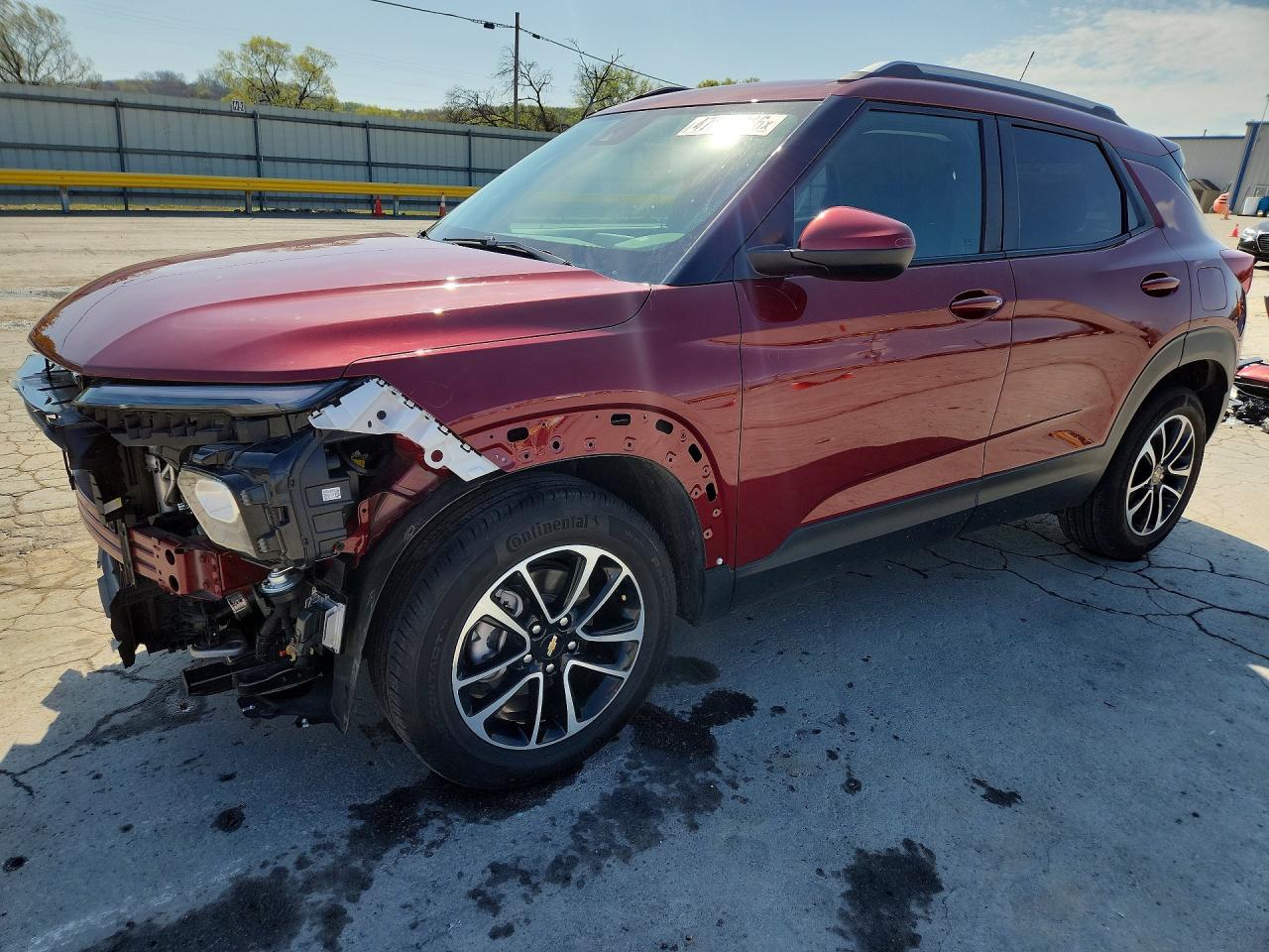 Salvage Chevrolet Trailblaze Image