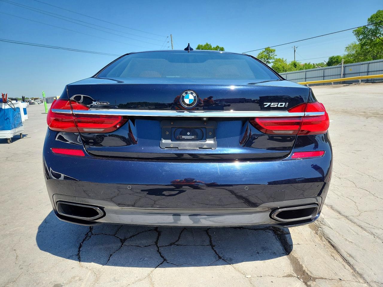 BMW 7 Series Xi