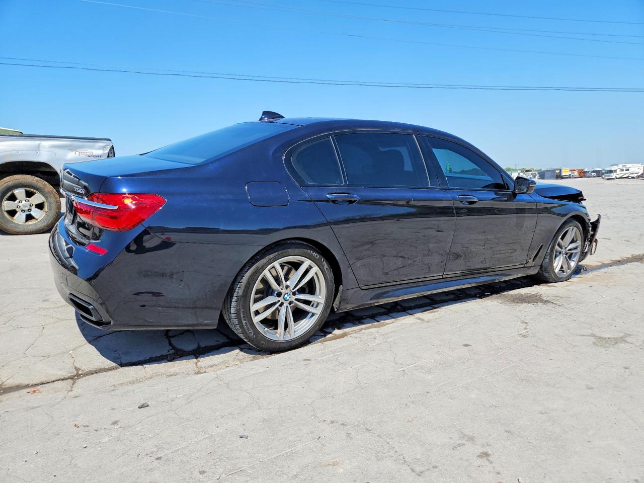 BMW 7 Series Xi