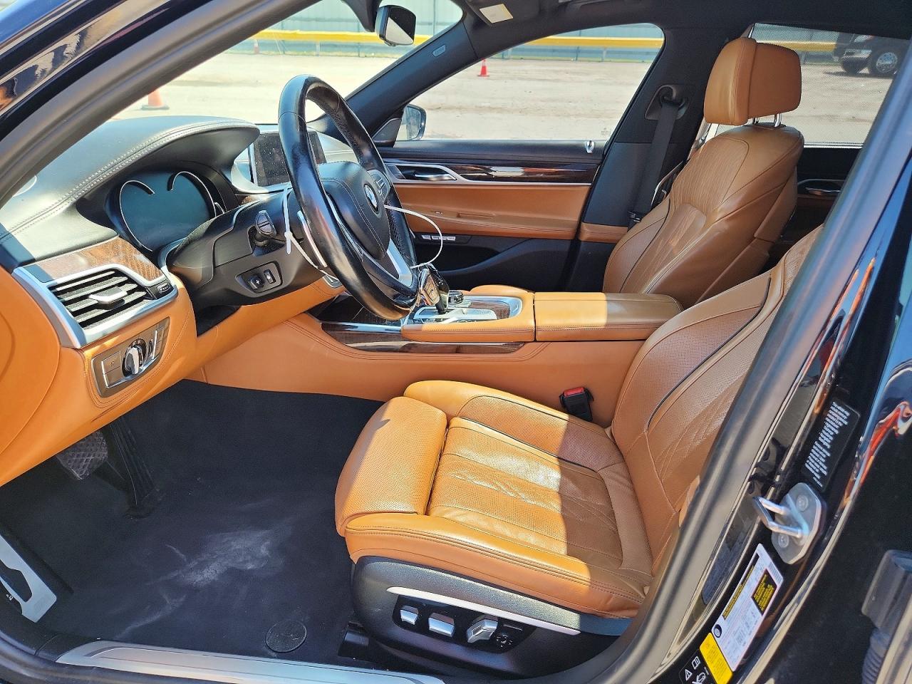 BMW 7 Series Xi