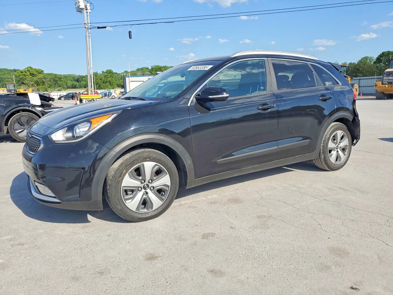 Salvage Kia Niro Image