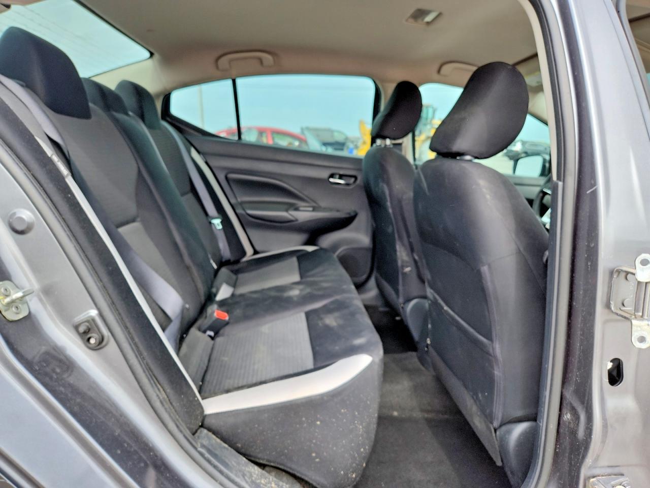 Nissan Versa Sv