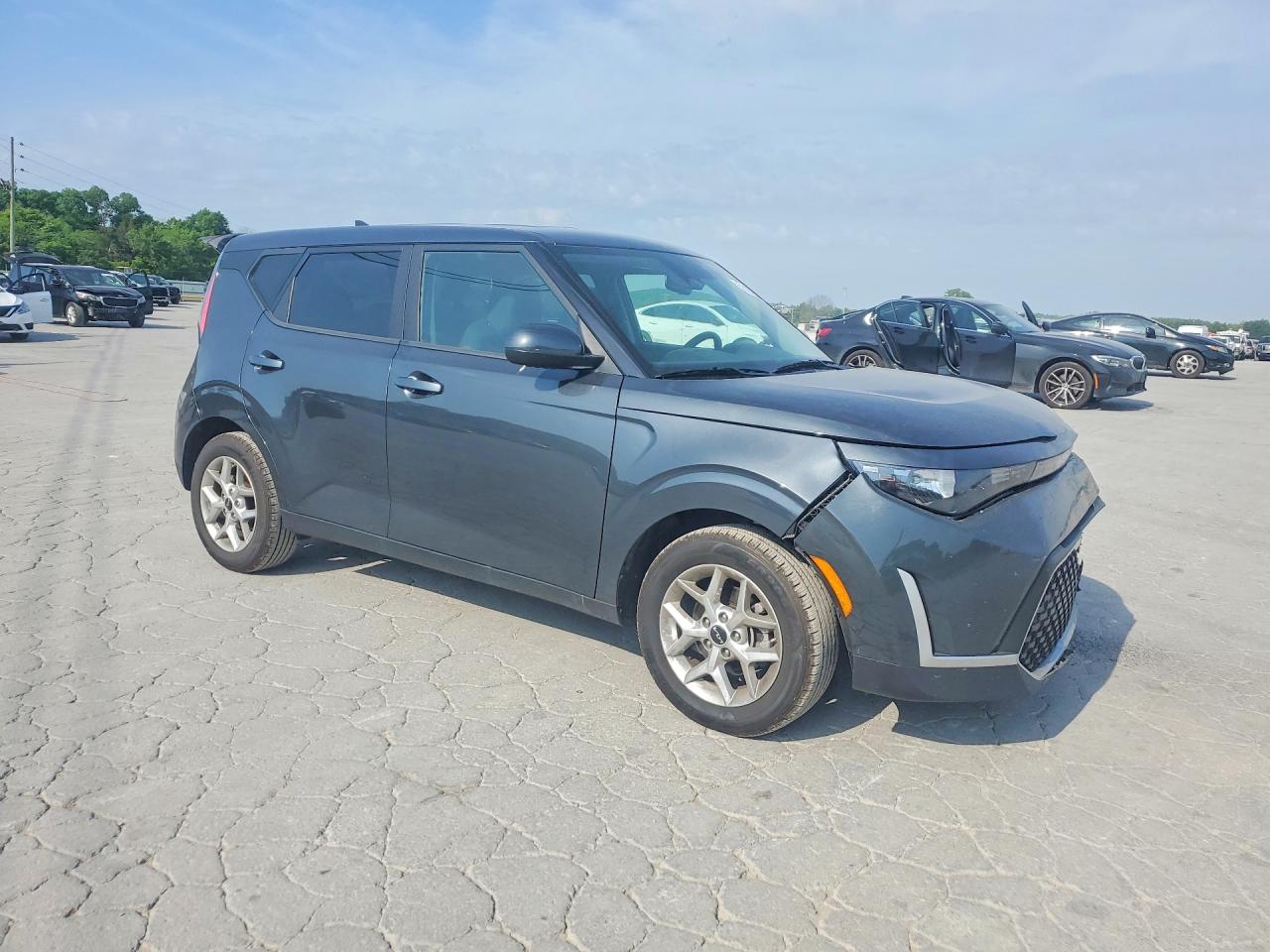 Kia Soul Lx