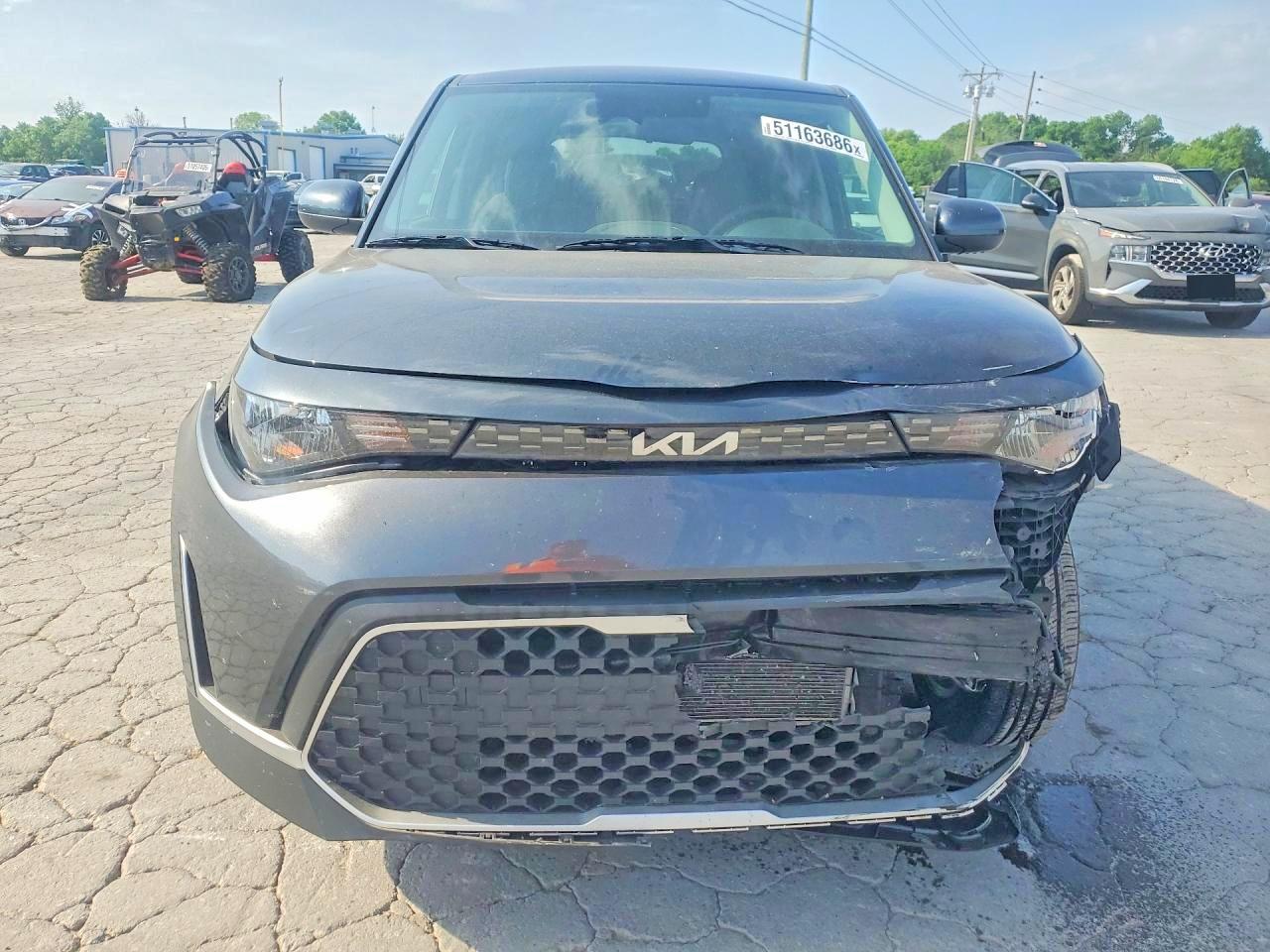 Kia Soul Lx