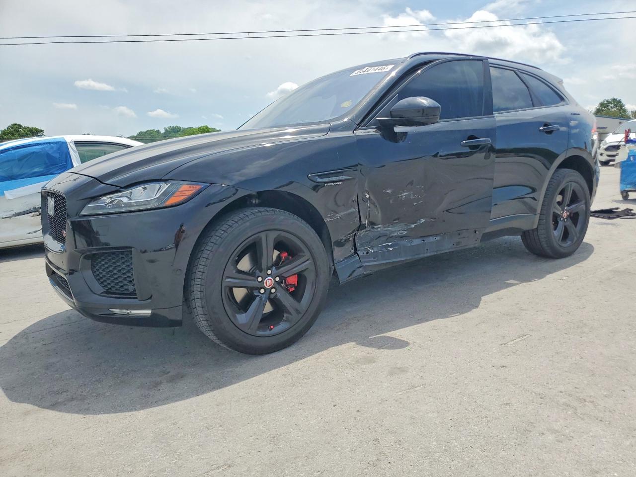 Salvage Jaguar F-PACE Image