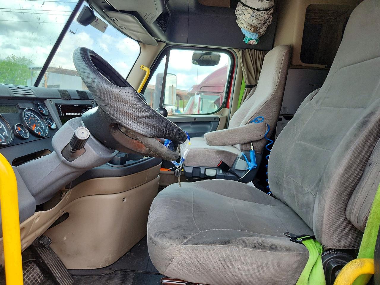Freightliner Cascadia 125