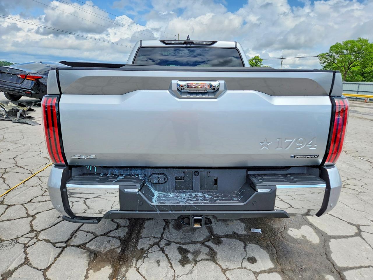 Toyota Tundra 1794 Edition Hv