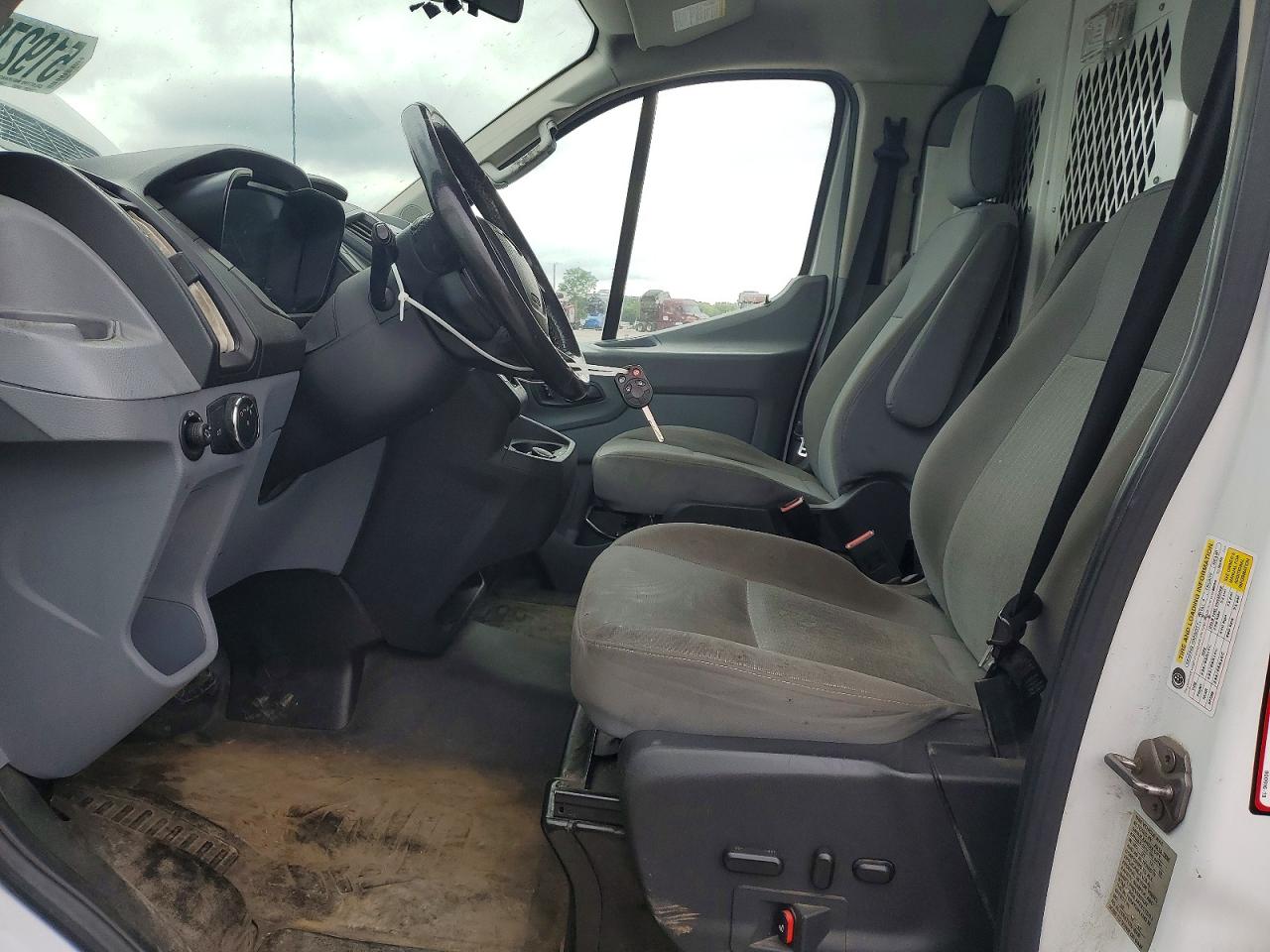 Ford Transit T-250